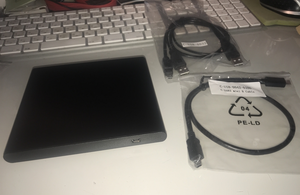 Stream mini Pro USBポータブルDVDスーパーワイター Stream mini Pro USBポータブルDVDスーパーワイター