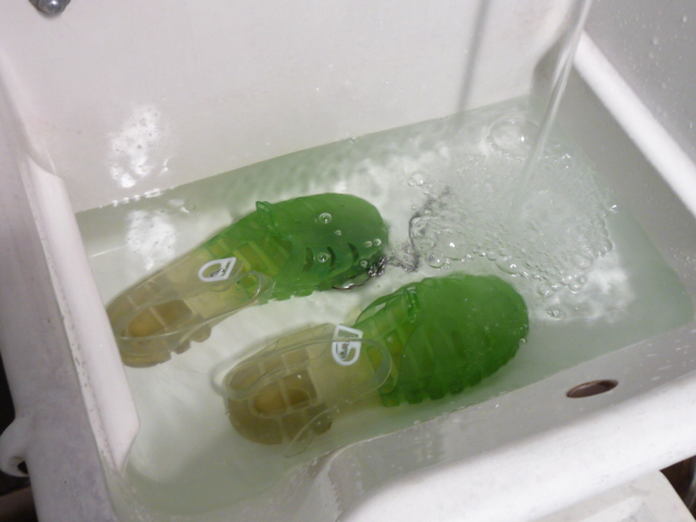 染め サンダル