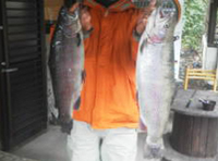 親子で釣ったヤシオマスとロックトラウト