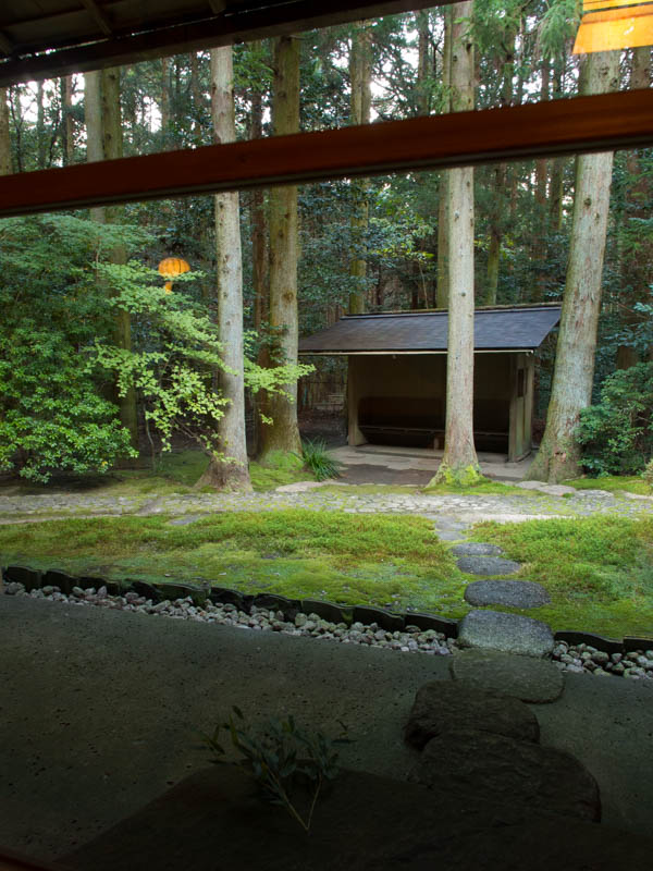 鈴松庵の庭