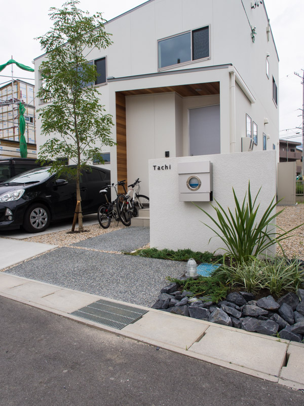 三重郡菰野町のエクステリア