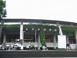 002.jpg