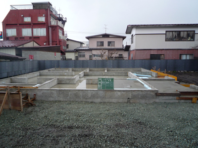 基礎完成