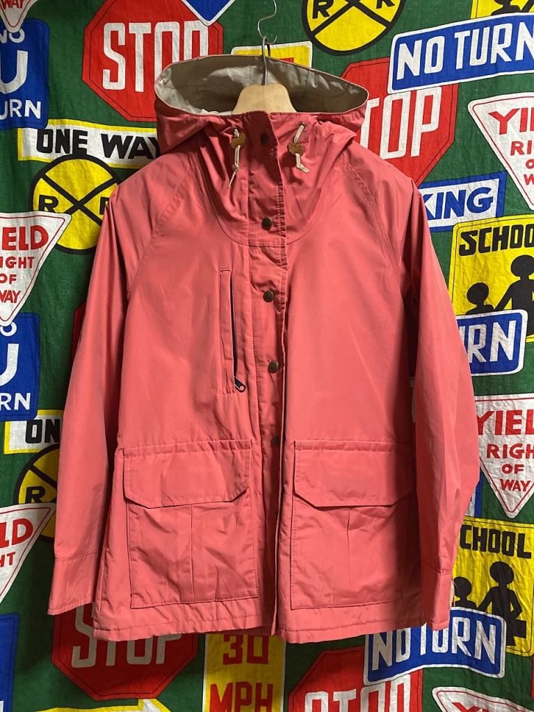☆希少なサーモンピンクの1着☆Made in USA製アメリカ製Columbia