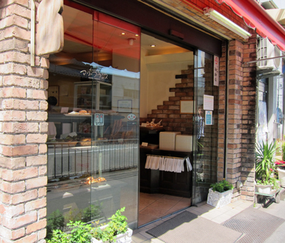 aマリーフランス今出川店.jpg