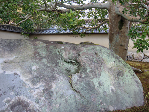 zd叶匠壽庵寿長生の郷石.jpg