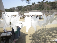 白い鳩のガーランド