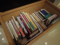 オヨヨ書林 せせらぎ タテマチ
