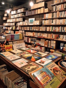 オヨヨ書林