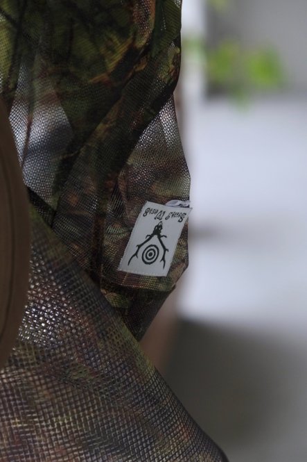 美品South2 West8 20SSBush ShirtメッシュSカモフラ SOUTH2 WEST8(サウスツーウェストエイト) Bush Crew Neck Shirt