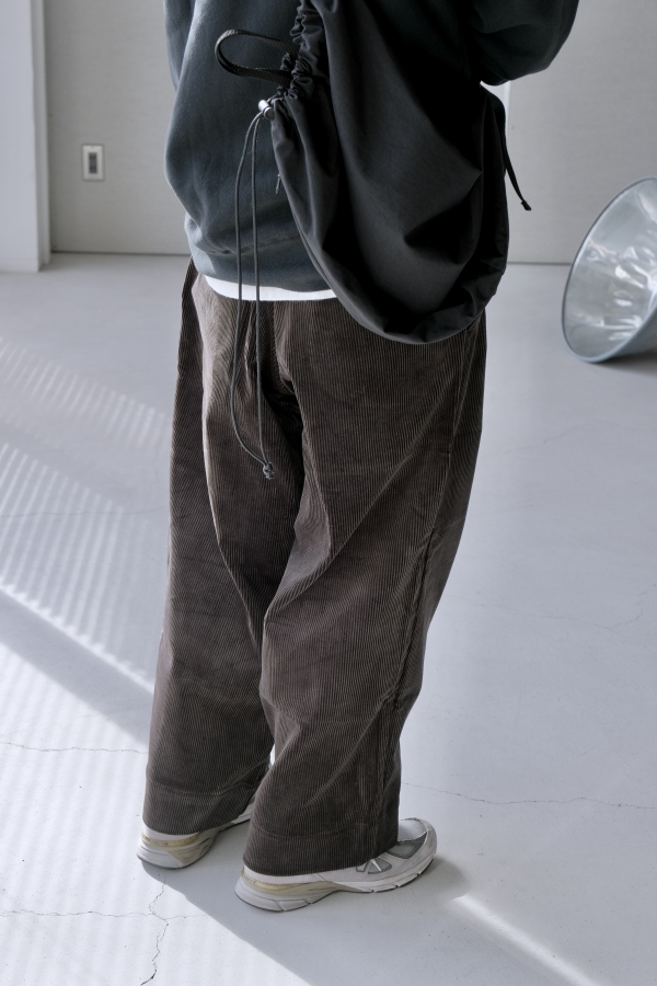 TUKI SHORT SHORT WIDE TROUSERS corduroy 【公式通販】