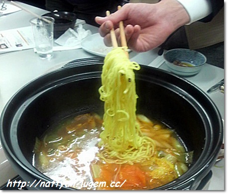 さー麺を投入!