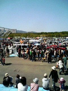 会場