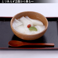 かなりピンボケ 杏仁豆腐を撮る