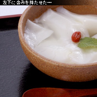 かなりピンボケ 杏仁豆腐フォーカスロック