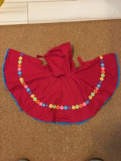 赤ずきんちゃんポンチョをハンドメイド