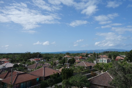 竹富島(なごみの塔より)