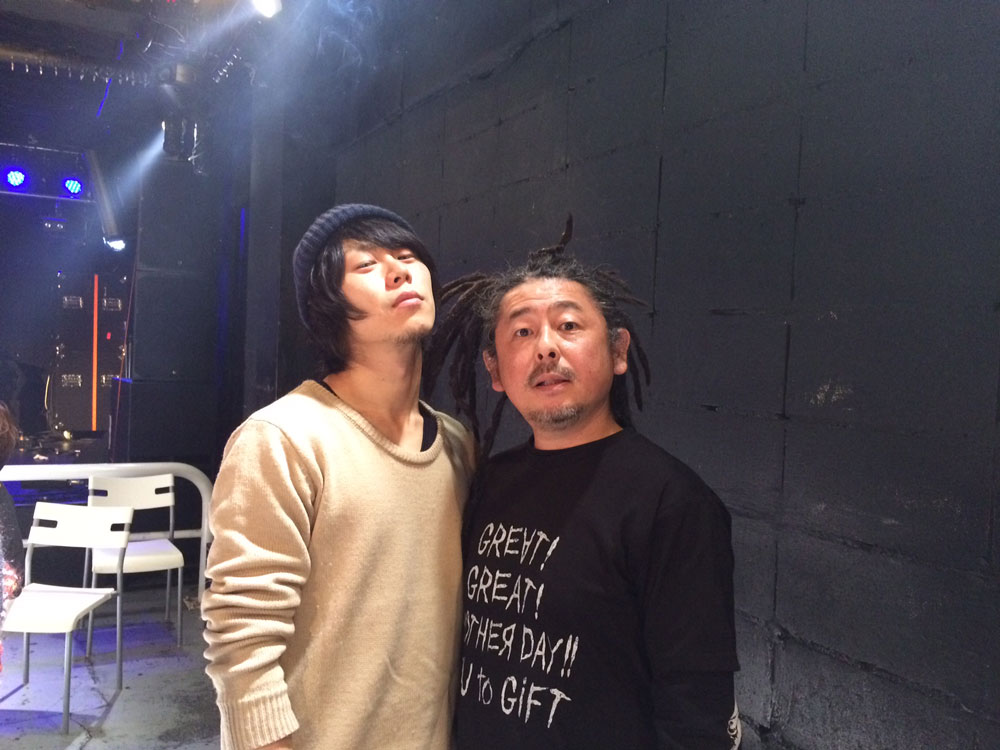 LiSA × cinema staff ラバーバンド LiSA x cinema staff | KING OF KINGS