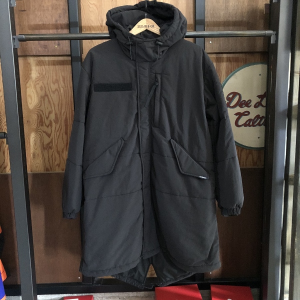 PRIMALOFT フェザーナイロンフィッシュテールコート HRM (600x600).jpg