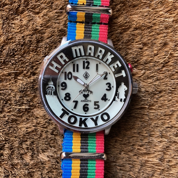 HRM NEON WATCH 10 TOKYO silver (600x600).jpg