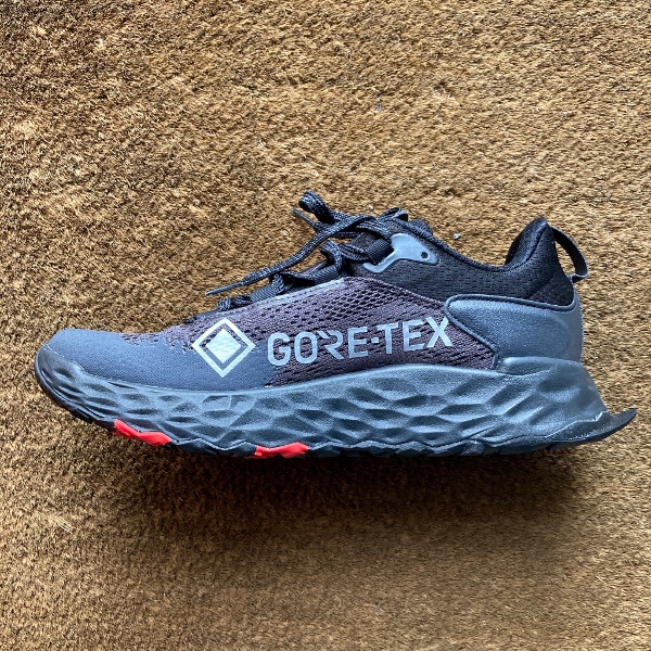 ˥塼Х FRESH FOAM HIERRO M BX5 goretex (600x600).jpg