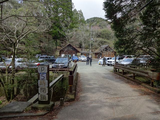 BC駐車場