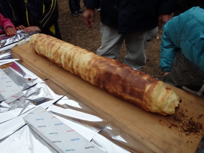 焼きあがったバウムクーヘン