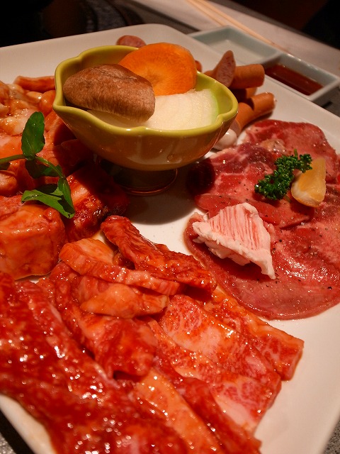 R1208413.jpg
