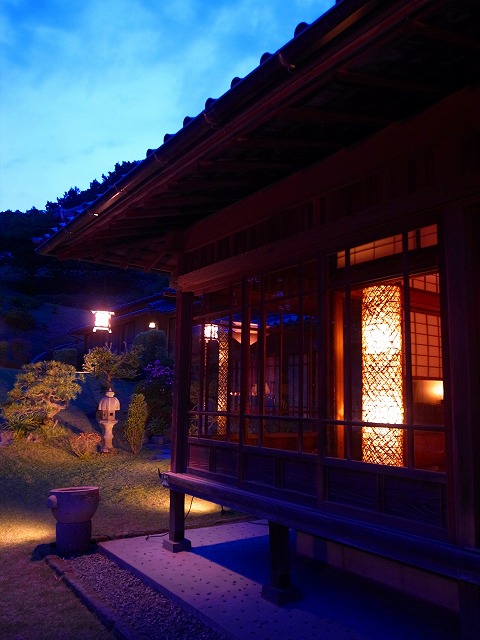 R1230364.jpg