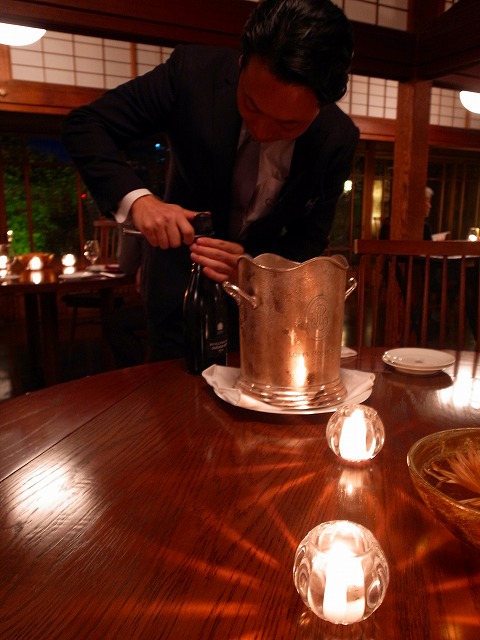R1230403.jpg