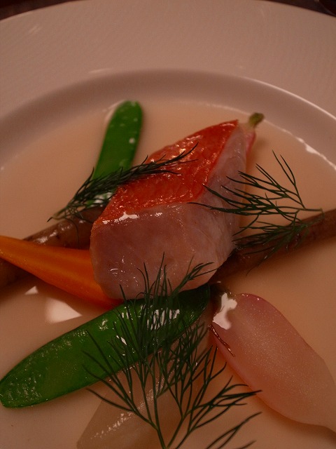R1230426.jpg