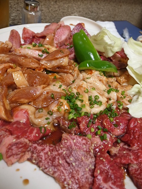R1247193.jpg