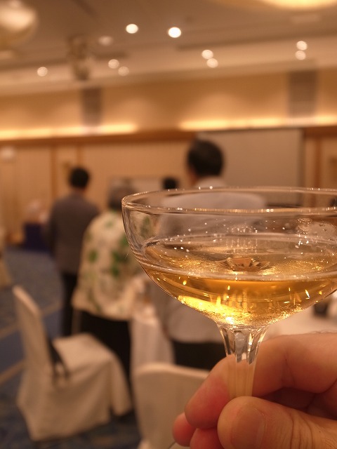 R1248008.jpg