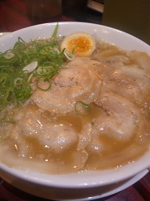 R1248112.jpg