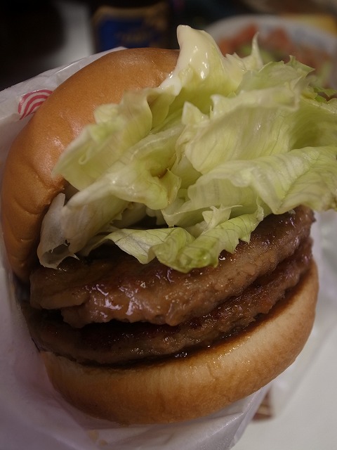 R1248129.jpg