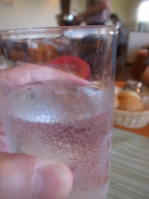 R1248380.jpg