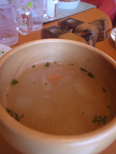 R1248391.jpg