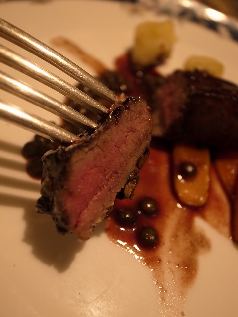 R1269510.jpg