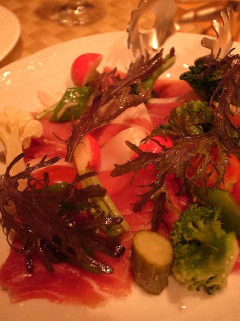 R1299984.jpg