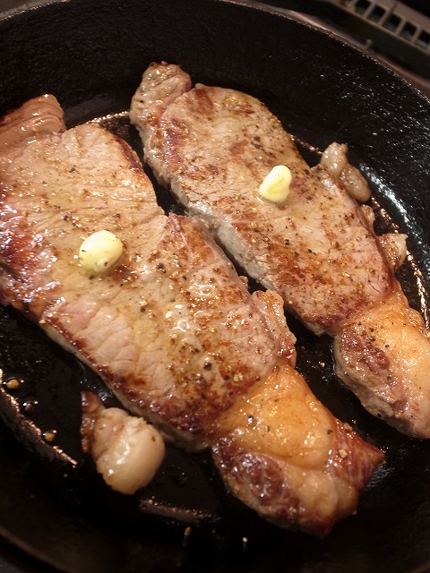 R1300919.jpg
