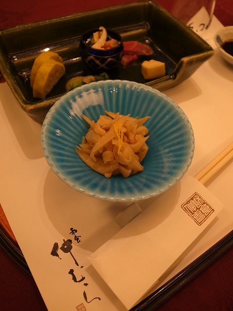 R1301437.jpg