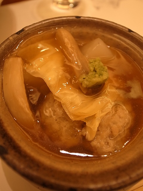 R1301493.jpg