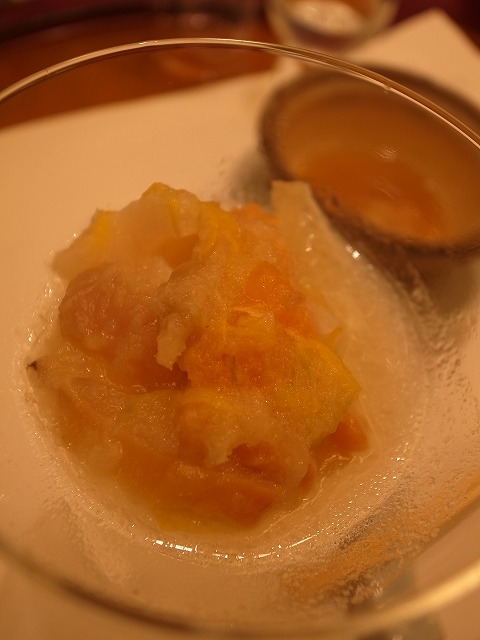 R1301496.jpg
