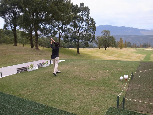 R1301504.jpg
