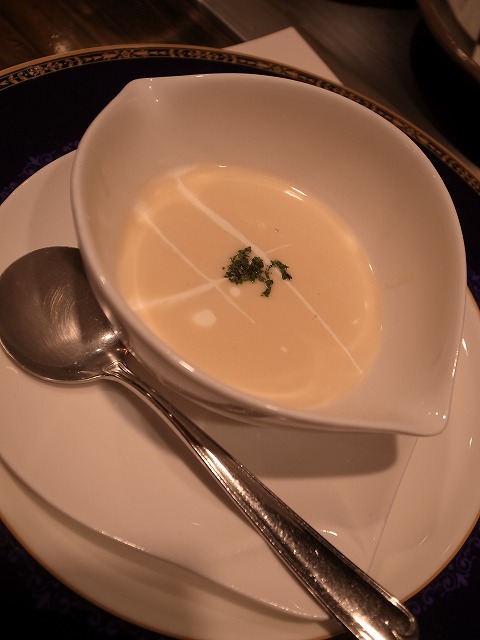 R1301826.jpg