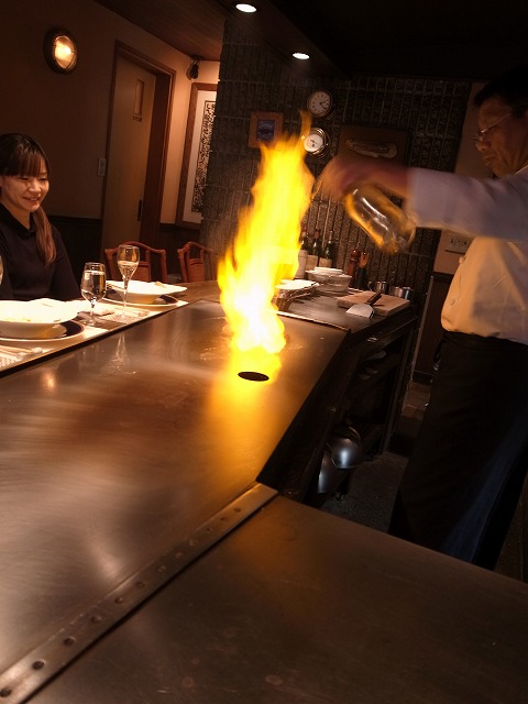R1301854.jpg