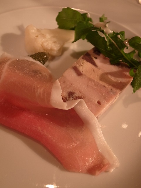 R1302454.jpg
