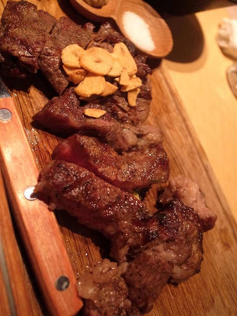 R1303475.jpg