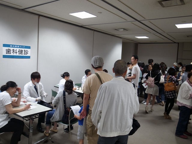 R1306874.jpg