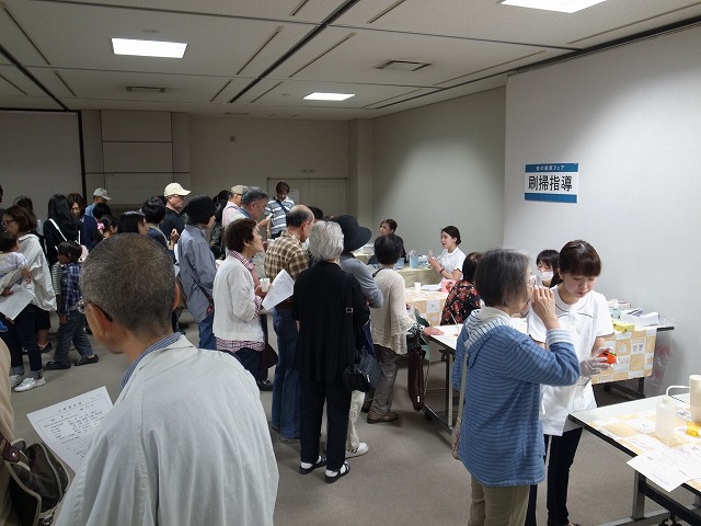 R1306876.jpg